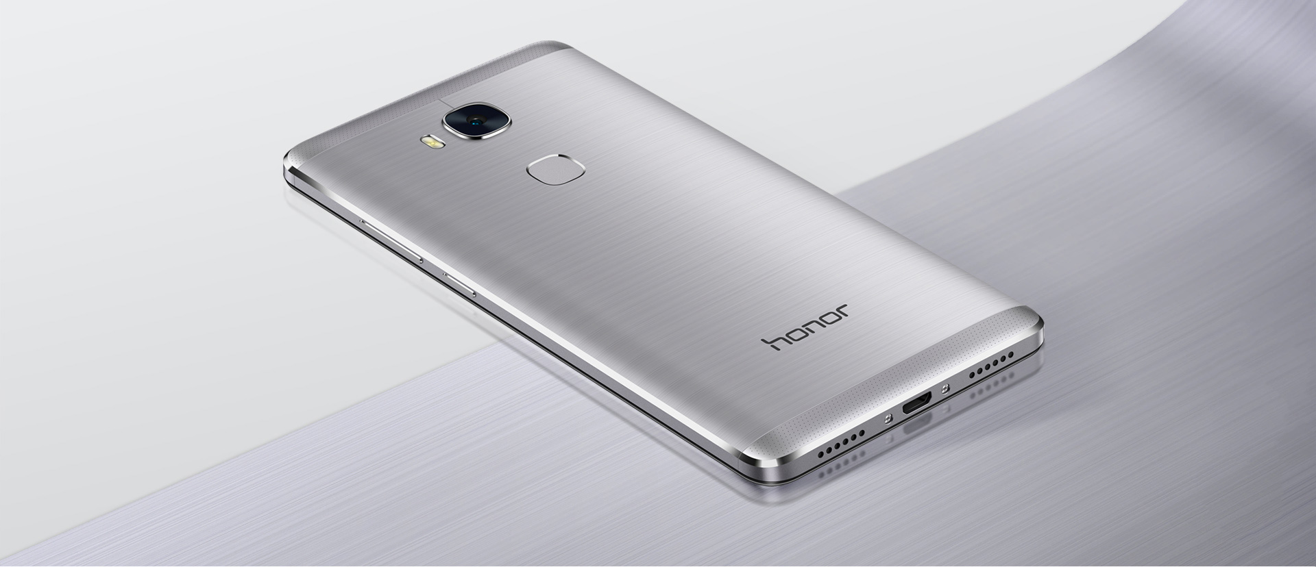 huawei荣耀畅玩5x 预约:10月27日00:00-11月2日18:00 开售:11月3日10